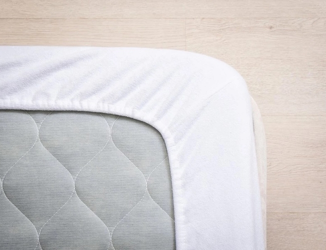 Защитный чехол Pure Plus